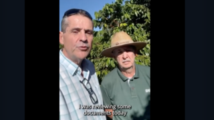 Speel video 'Recent visit to the Amaris farm - Brazil'