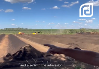 Speel video "Coffee planting process Farroupilha Farm"